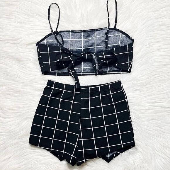 Checkered Crop Top and Skort Set Black & White Size Medium - Picture 6 of 6